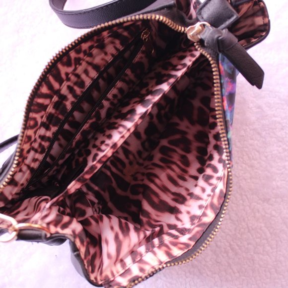 Nicole Miller Shoulder Bag - Picture 4 of 4